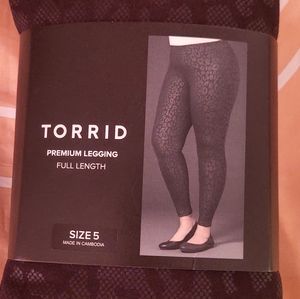 Torrid Full-length Black Metallic Leppard Print Leggings